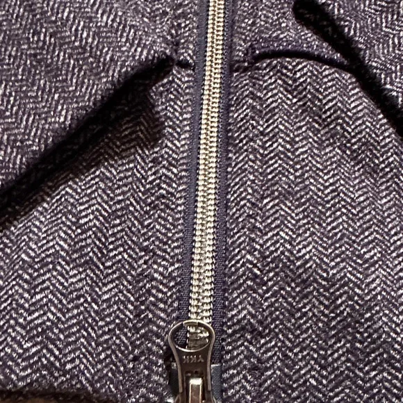 Women's Lululemon Jacket - Picture 5 of 9